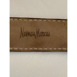 Neiman Marcus | Accessories | Neiman Marcus Vintage Brown  display picture 3